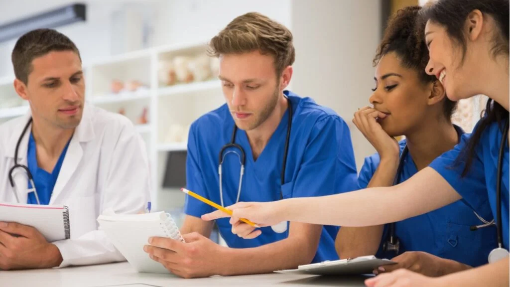 7 Strategies to Pay for Graduate School